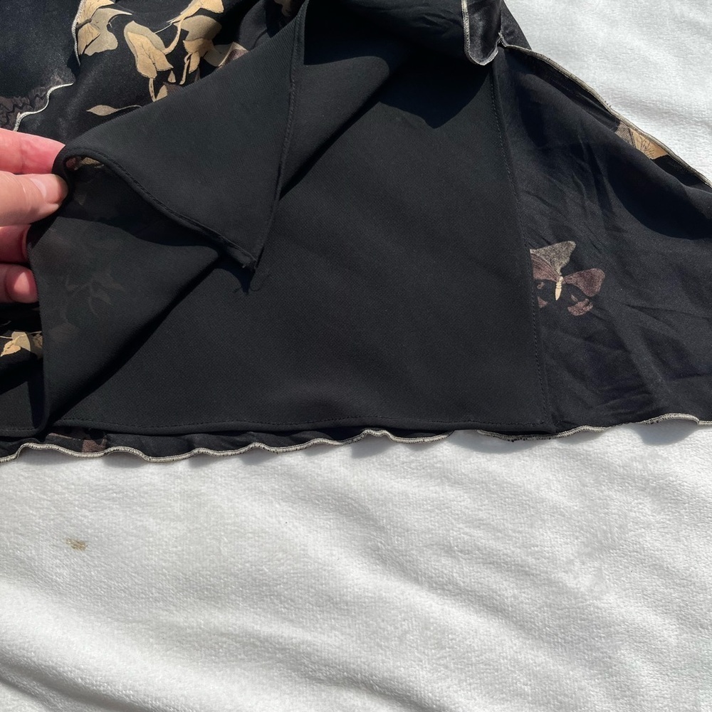 Elegant Black Floral butterfly Skirt - Picture 13 of 16